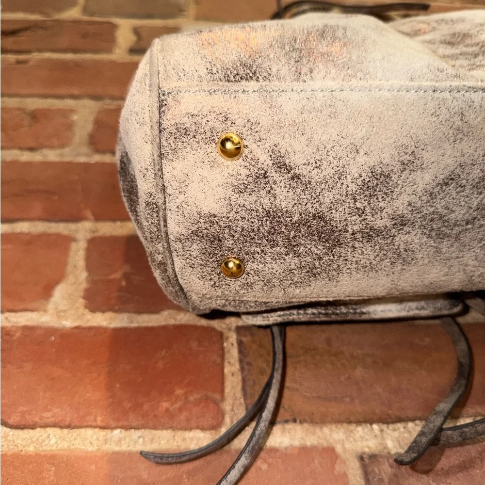 Aimee Kestenberg Distressed Metallic Grey/Cream Leather Purse